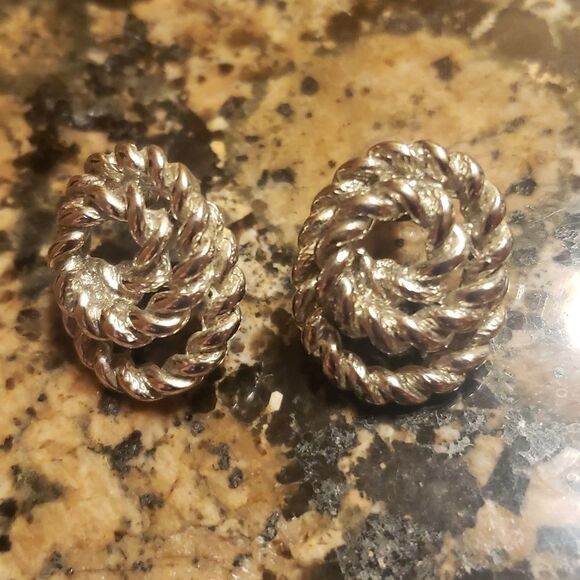 Vintage Monet Classic Silver Gilded Rope Earrings - Picture 2 of 4
